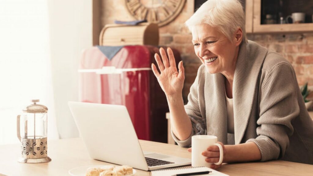 Online scams against the elderly to watch out for in 2022 scam elderly