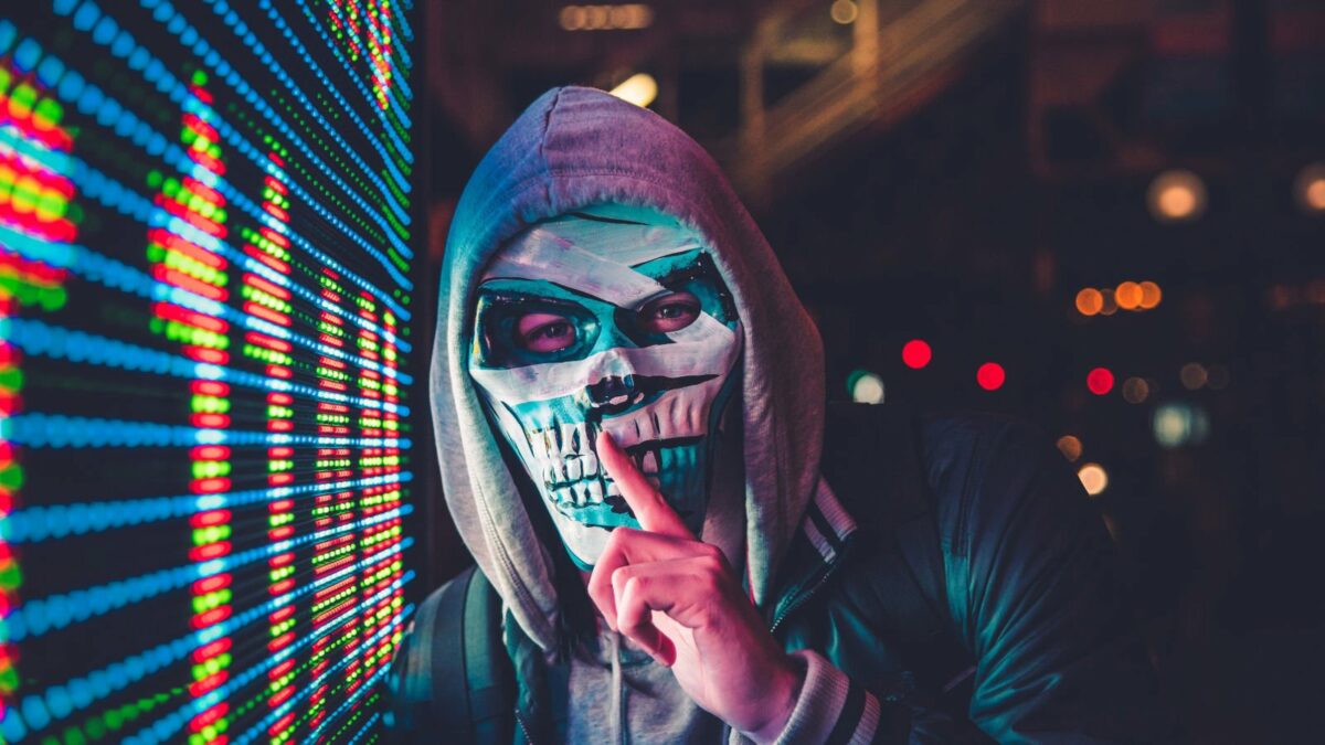 Google Says ISPs Helped Attackers Infect Targeted Smartphones with Hermit Spyware
